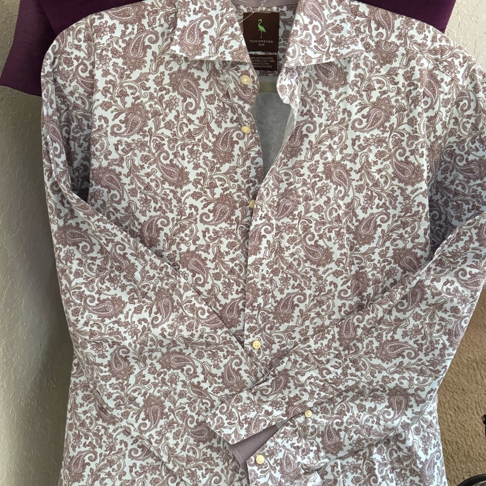 Tailorbyrd Men's Shirt in White and Brown Paisley